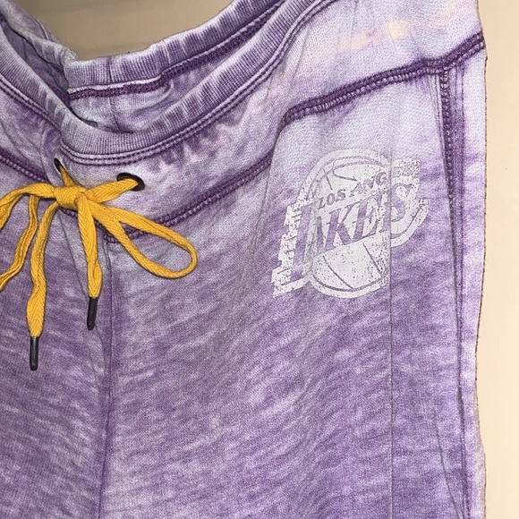 Touch by Alyssa Milano LA Lakers thin sweat / leisure pants size Large - Picture 2 of 6